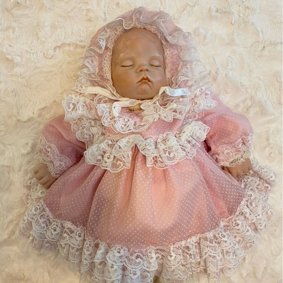 Vintage Sleeping Baby Doll‎ Real Looking Porcelain Doll - Picture 2 of 12